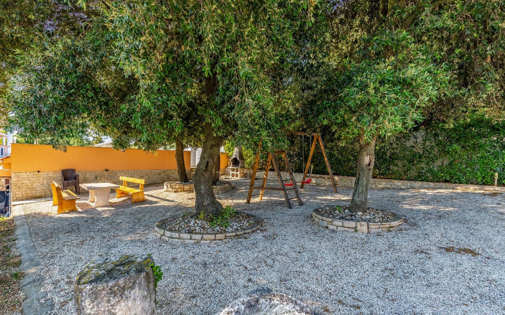 Apartments Rok بولا المظهر الخارجي الصورة